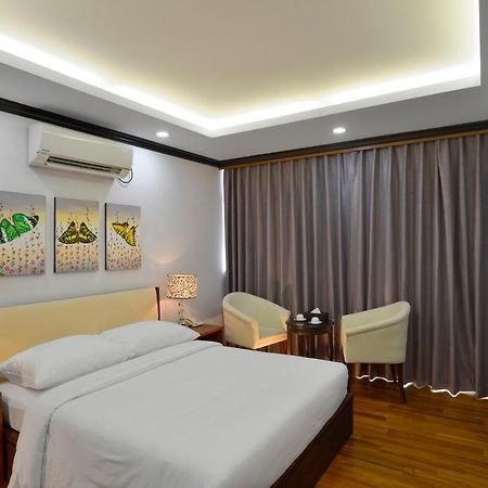 The Regency Hotel Bagan Exterior photo
