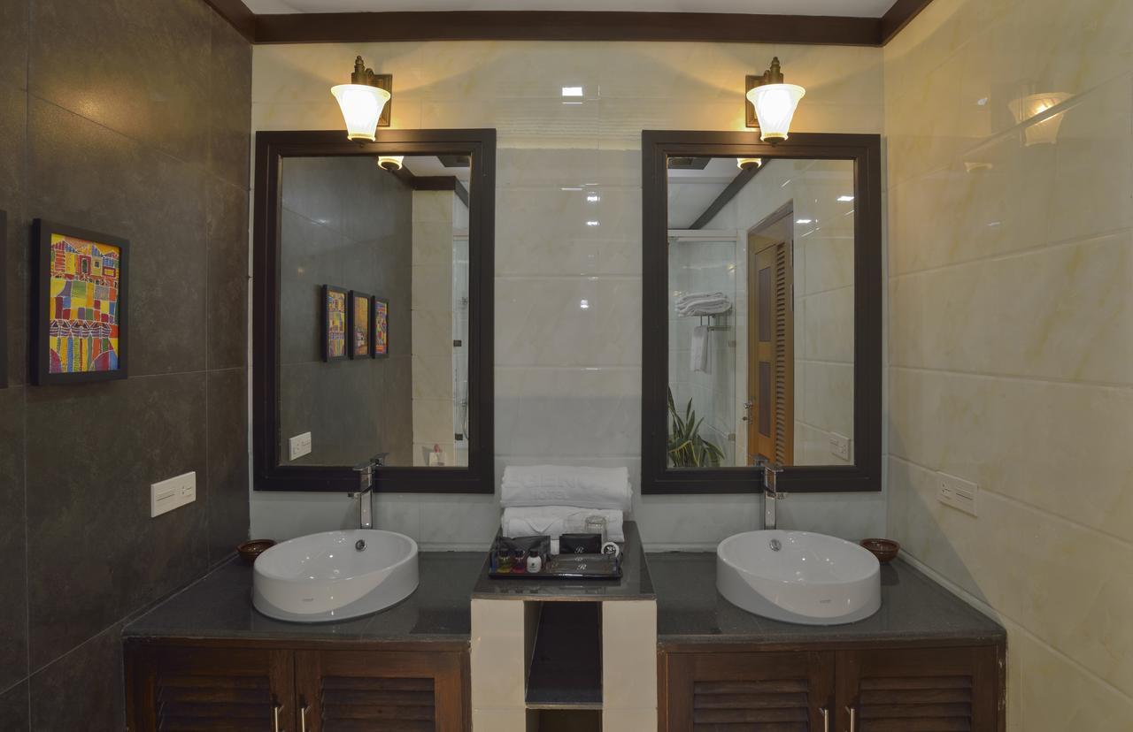 The Regency Hotel Bagan Exterior photo