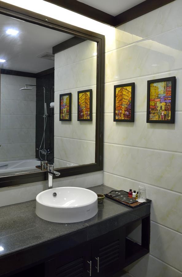 The Regency Hotel Bagan Exterior photo
