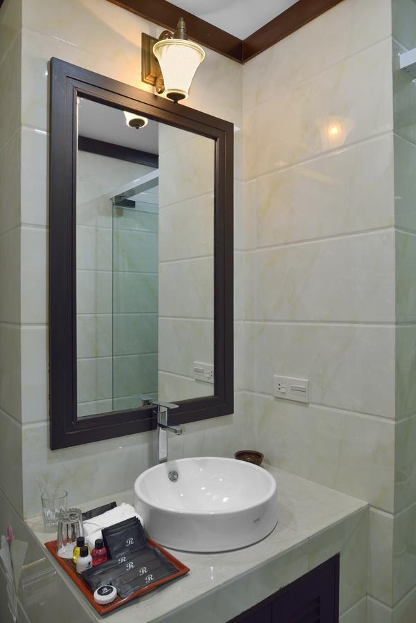 The Regency Hotel Bagan Exterior photo