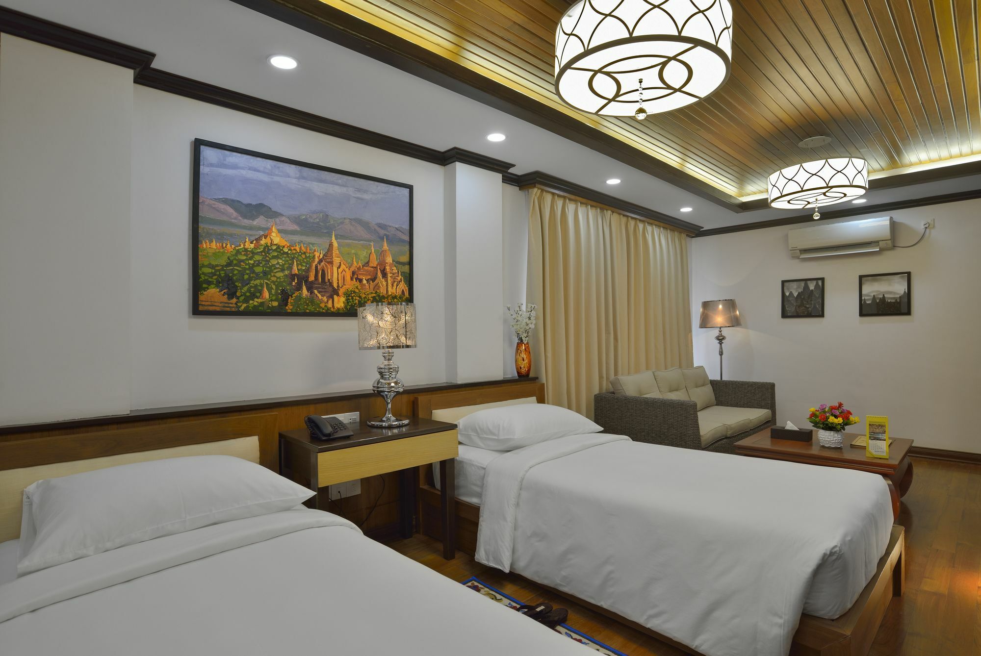 The Regency Hotel Bagan Exterior photo
